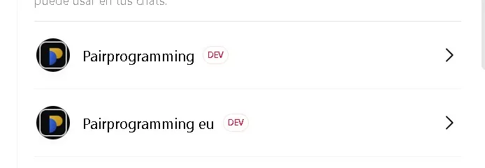 Los servidores MCP de PairProgramming (.com y .eu) apareciendo en la lista de conectores del cliente de chat